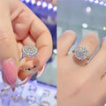 Huitan Luxus Blume Geformte Ringe für Frauen Voll Gepflastert CZ Bling Bling Hochzeit Zeremonie Party Dame Zubehör Neue Trendy Schmuck