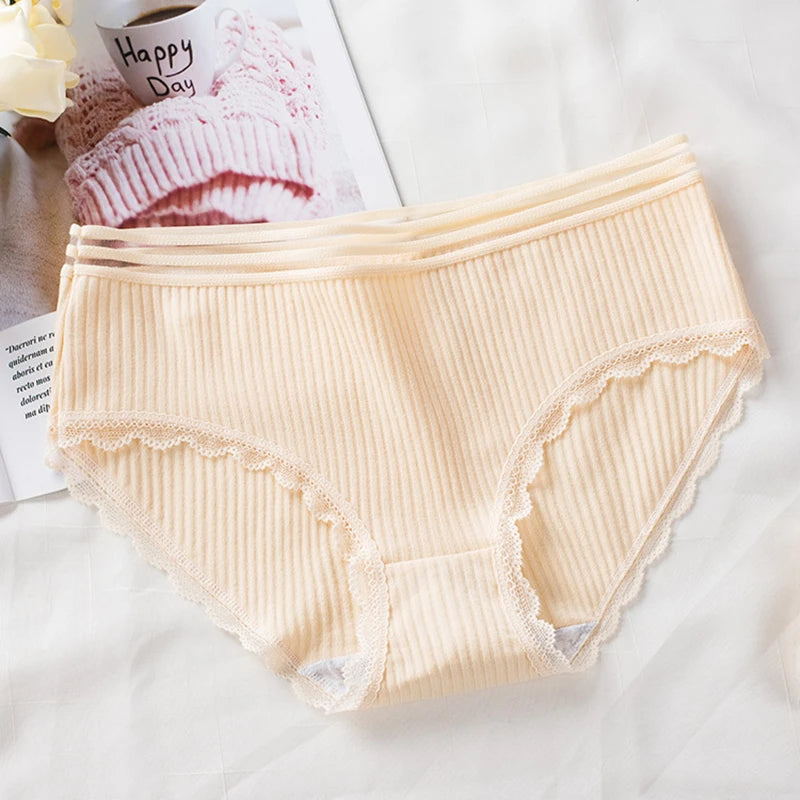 2026 beliebte Weibliche Kurze Mid-taille Spitze Hohl Dame Unterwäsche Sexy Gewinde Unterhose Baumwolle Tuch Trend Frauen Einfache Höschen