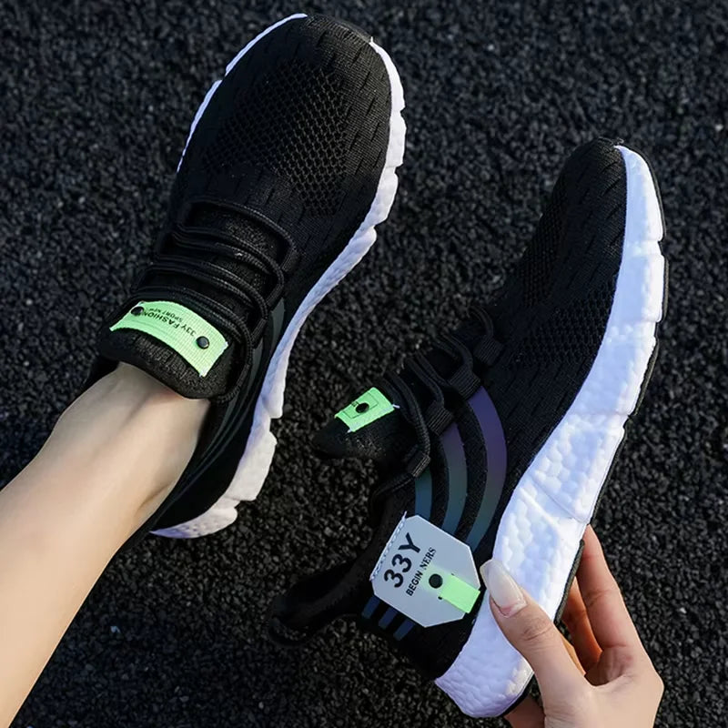 Herren-Laufschuhe, hochwertiges, leichtes Mesh-Design, atmungsaktiv, bequem, rutschfeste Sohle, Leichtathletik-Laufschuhe zum Schnüren