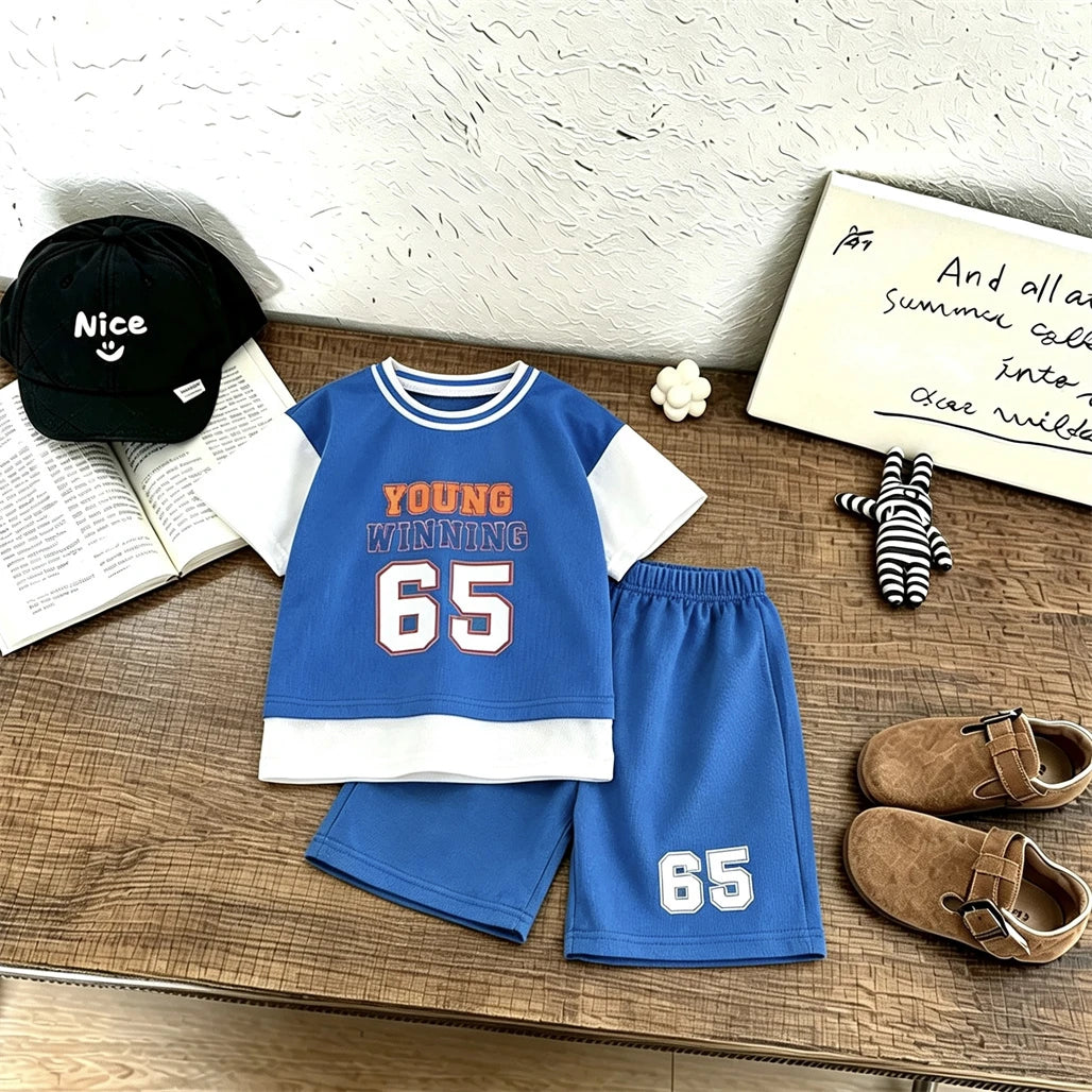 Mode-Trainingsanzüge für Jungen, lässig, lockeres T-Shirt + Shorts, 2-teiliges Set, Kinder-T-Shirts mit Rundhalsausschnitt, vielseitige Shorts, dünne Sommerkleidung