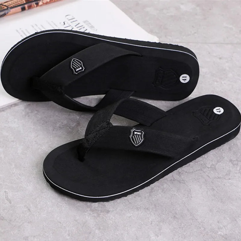 2023neue Männer Hausschuhe Eva weiche Seiten Schuhe Garten Sandstrand Schuhe Keile süße Sandalen Anti-Rutsch-Plattform Flip Flops für Stenio