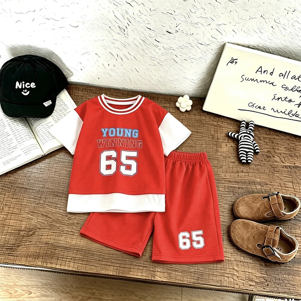 Mode-Trainingsanzüge für Jungen, lässig, lockeres T-Shirt + Shorts, 2-teiliges Set, Kinder-T-Shirts mit Rundhalsausschnitt, vielseitige Shorts, dünne Sommerkleidung