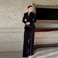 Damen Neues Set mit Breiter Schulterpartie und Schmaler Taille: Perlenbesetzte Doppelreihige Peplum-Jacke und Hochgeschnittene Weite Hose, Lässiger Anzug