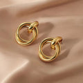 Mode Glänzende Drei-Schicht Strukturierte Kreuzung Knoten Ohrringe für Frauen Gold Farbe Kupfer Legierung Ohrring Vintage-Schmuck Geschenke