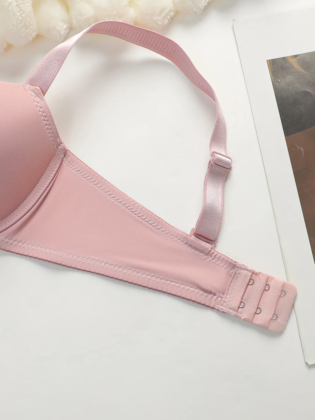 Verdicktes BH-Set mit Raffung und Platzen, einfarbiges Set, geeignet zum Tragen von sexy Damenunterwäsche mit kleinen Brüsten B2051