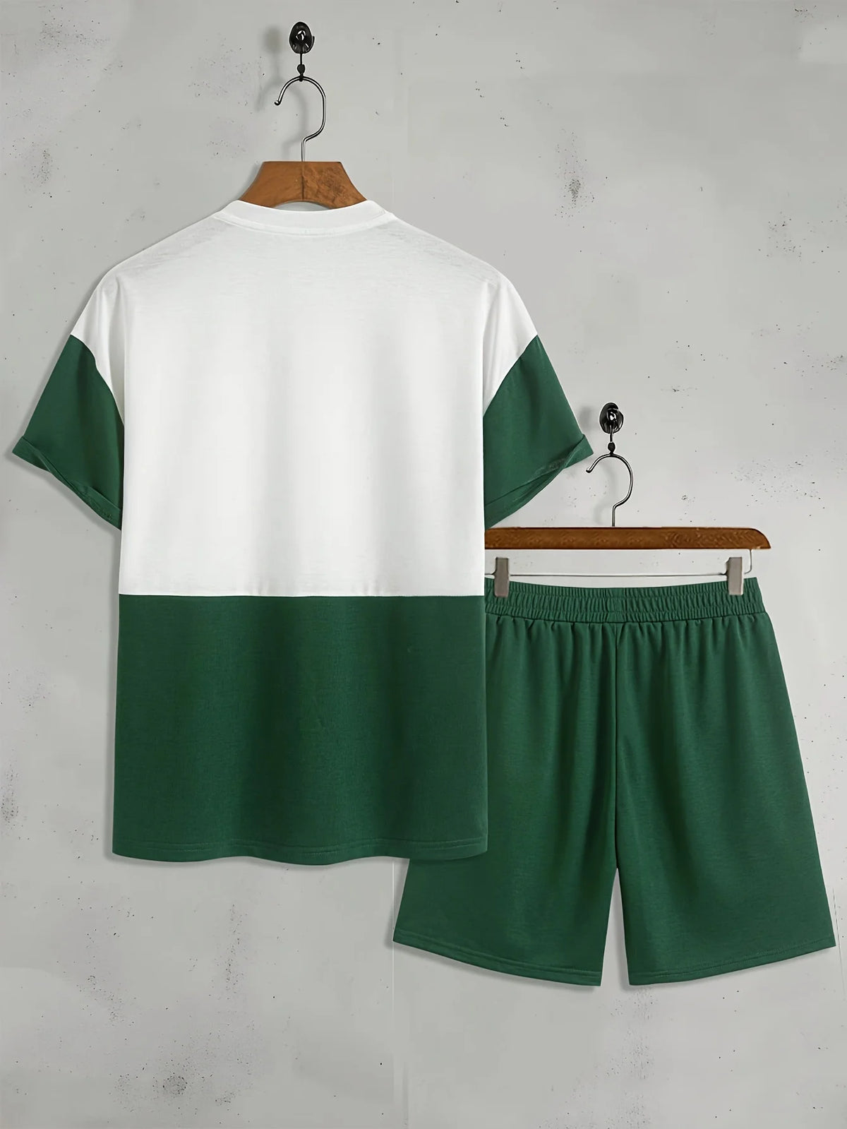 Sommer 2025, neues Herren-Freizeit-Sportbekleidungsset, 3D-Digitaldruck, Rundhals-Kurzarm-T-Shirt mit Farbblock und Shorts