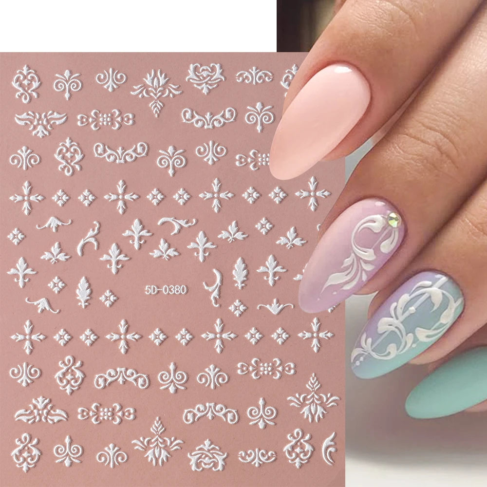 1 Stück 5D geprägte weiße Spitze Blume Nail Art Aufkleber Acryl Blumen Blatt Schmetterling Charme selbstklebende Schieber 10 * 8 cm Maniküre Aufkleber
