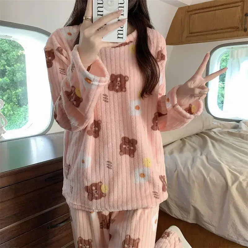 Herbst-Winter-Nachtwäsche, zweiteiliges Set, bezaubernder Pyjama aus pfirsichfarbenem Korallen-Flanell, modische warme Loungewear für Zuhause darüber hinaus