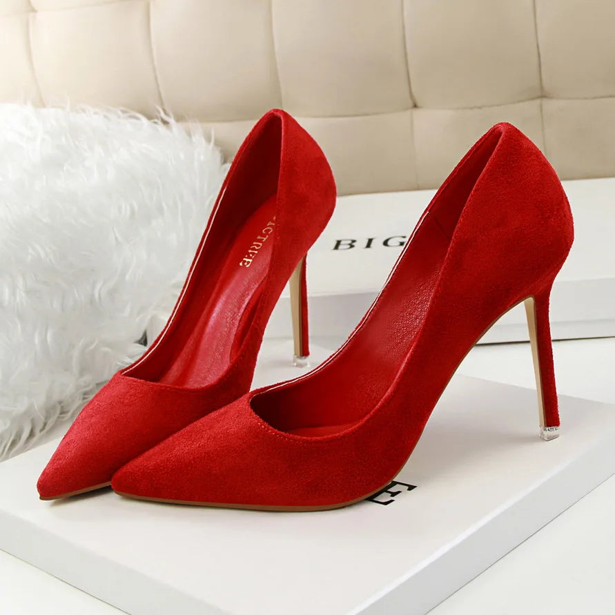 Frauen 9cm High Heels gelb Burgund Pumps plus Größe Stripper Wildleder Escarpins Dame Hochzeit Braut Scarpins grün blau Ballschuhe