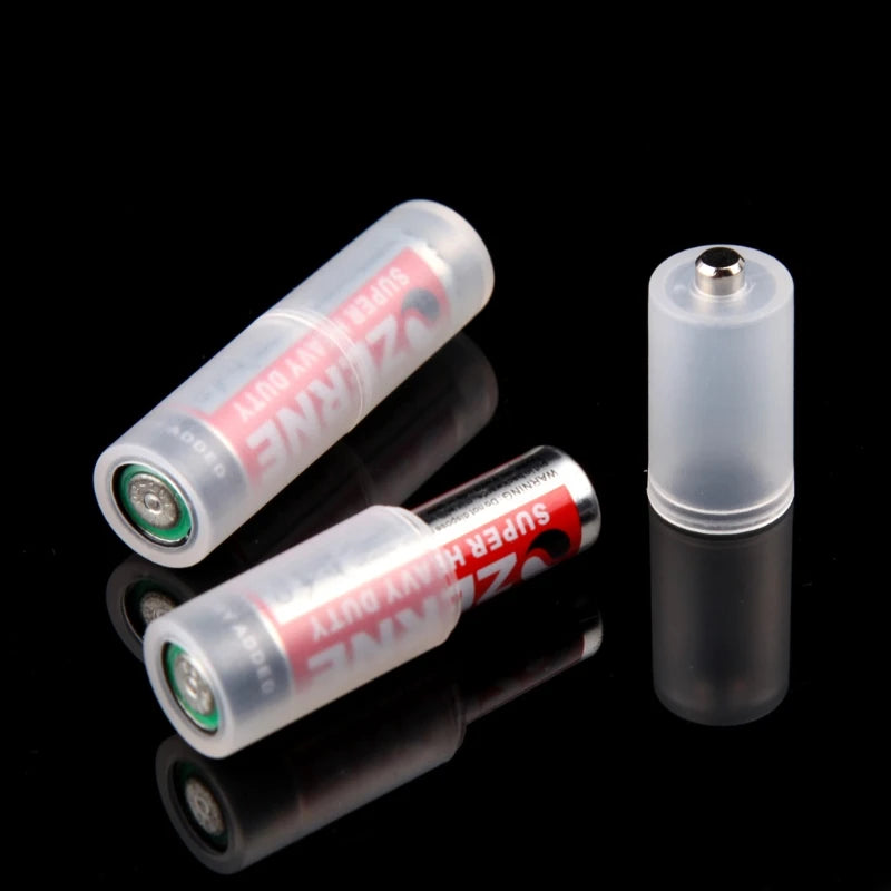 4X Batterieadapter-Konverter Größe AAA R03 auf AA LR6 + Kunststoffbox