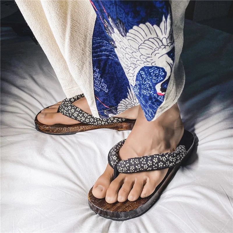 Herren-Slipper, 2022, neue japanische Fischgräten-Hausschuhe, Holz-Clogs, Geta-Flip-Flops, rutschfest, im Sommer, Cos-Schuhe