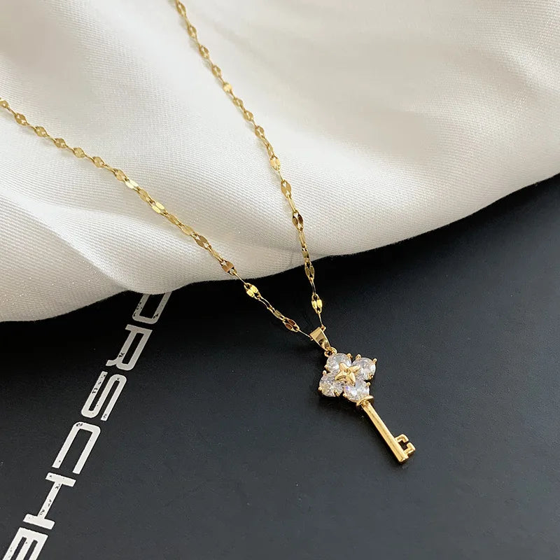 Neue Trendy Zirkon Kristall Anhänger Edelstahl Halskette Für Frauen Koreanische Mode Weibliche Sexy Schlüsselbein Kette Schmuck Großhandel