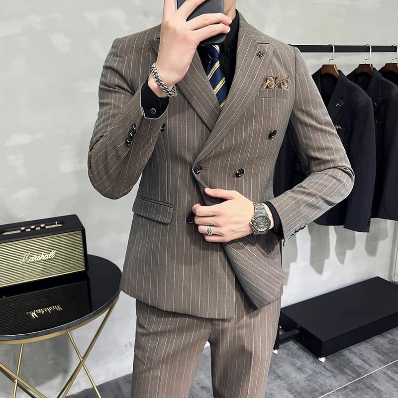 Slim Fit Zweireiher Gestreifter Anzug Weste Hose 3-teiliges Set Koreanische Mode M-7XL Herren Modischer gestreifter dreiteiliger Anzug