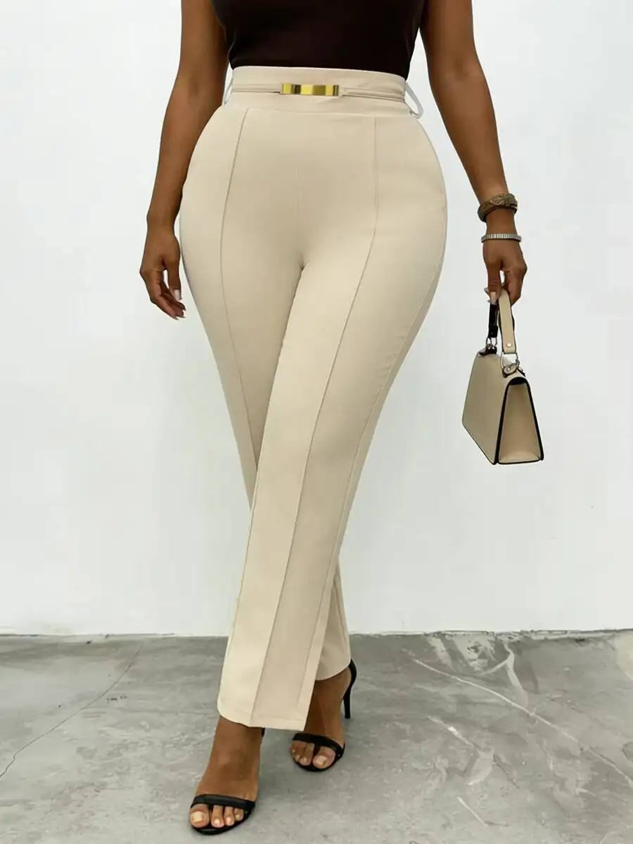 Damen Plus Size Beige Hochtaillierte Anzughose mit Metallschnallen-Dekor, Vertikaler Naht, Schlanke Gerade Hose für Büro, Frühling und Sommer