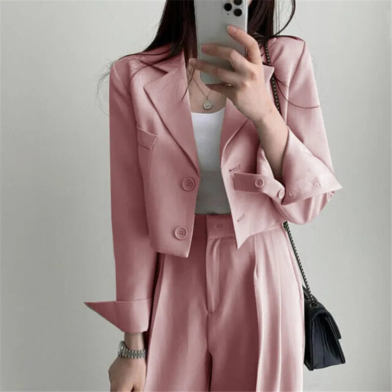 Anzug-Set für Damen: Blazer und Gerade Hose, Einreihig mit Umlegekragen, Büro-Outfit