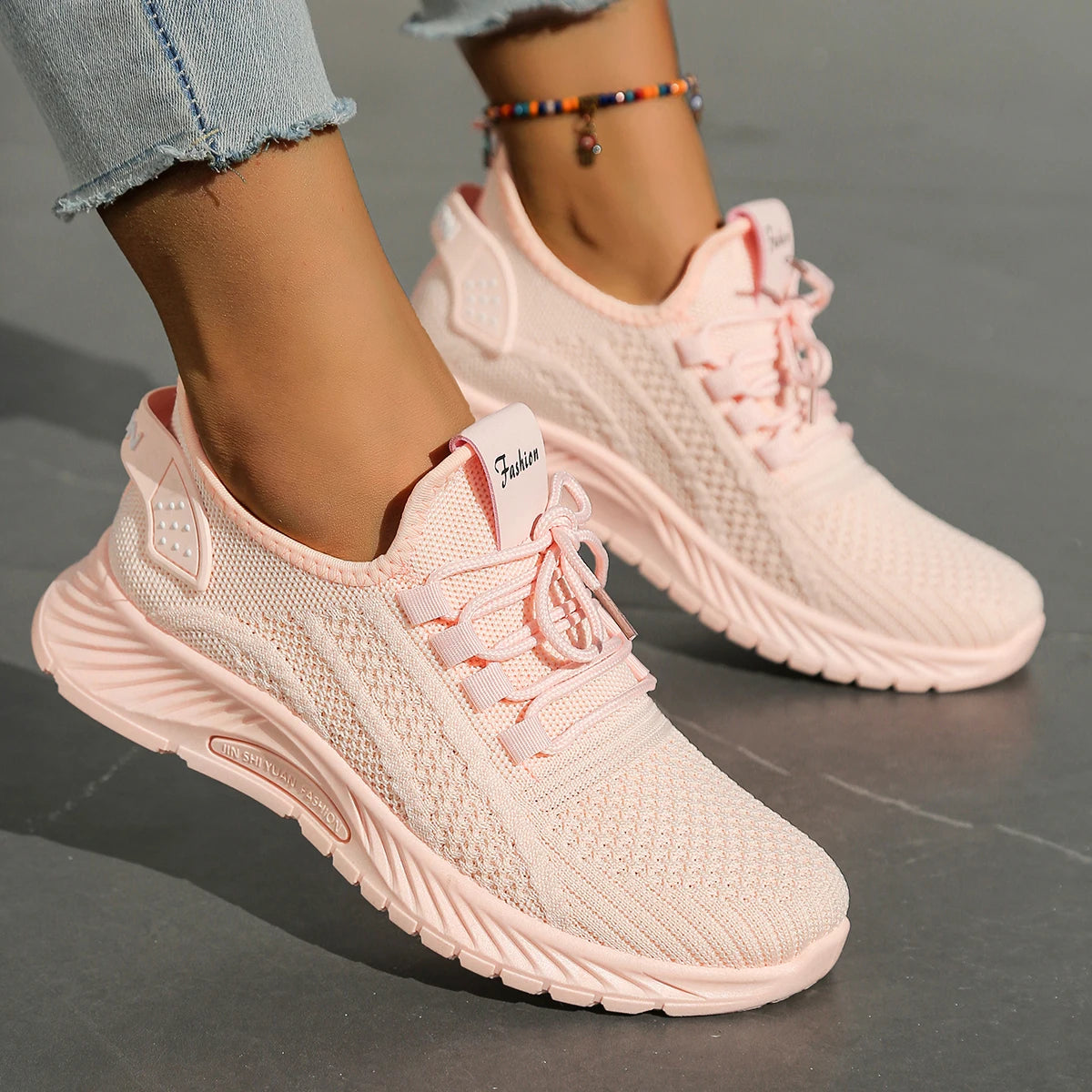 Sommer-Bestseller bei Damenschuhen: Die atmungsaktiven Feizhi Damen-Sportschuhe mit weicher Sohle verwandeln sich in lässige Sportschuhe