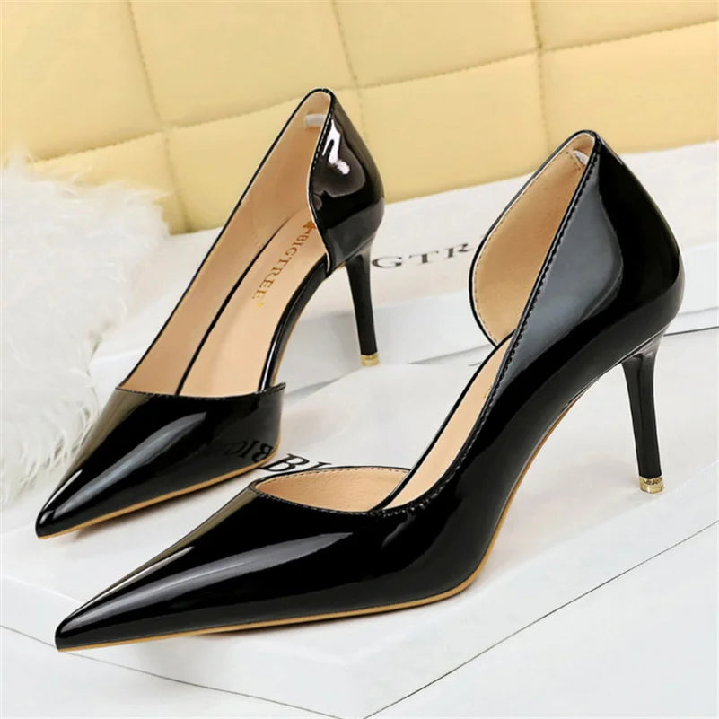 Frauen 7,5 cm 10,5 cm High Heels gelbe Pumps Büro sexy Stiletto Hochzeit Braut Scarpins kurze Absätze Dame sexy hohle Party Schuhe