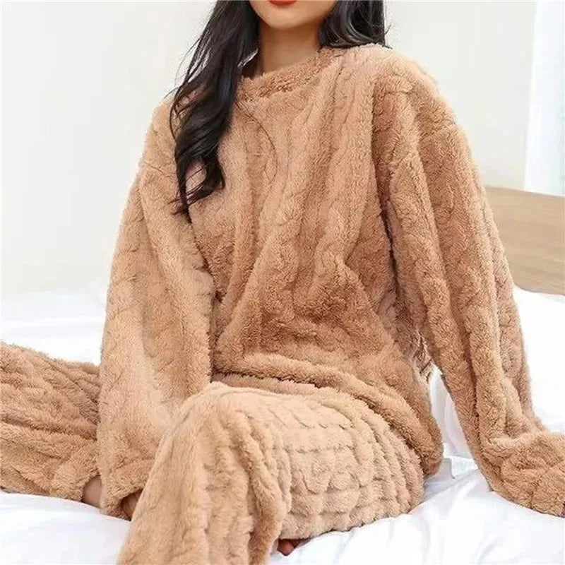 Warmes Pyjama-Set aus weichem Korallensamt-Jacquard für Damen, gemütliche Loungewear-Oberbekleidung für Winter, Weihnachten, Valentinstag, Geschenk ﻿