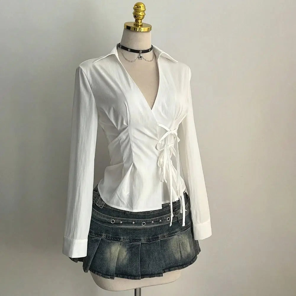 Trendige, schmal geschnittene Damen-Langarmbluse mit tailliertem Schnitt, eleganter V-Ausschnitt, einzigartige Harajuku-Blusen für Frauen für ein Date.