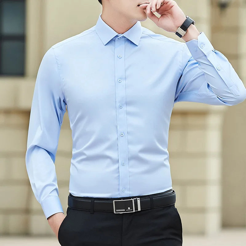 Einfarbiges Business-Casual-Formelles Hemd für Herren. Modisches, klassisches, schlankes, einfarbiges Langarmhemd, kein Bügeln, soziale Qualität