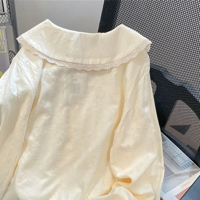 Xpabb Süße Spitze Floral Turndown Kragen Hemd Frau Herbst Lange Hülse Lose Beiläufige Bluse für Frauen Allgleiches Tasten Shirts