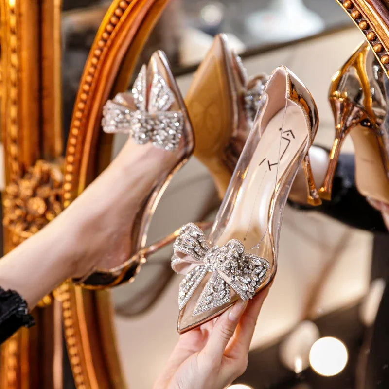 Frühling und Herbst Neue Transparente High Heels Spitz Diamant Verziert Bogen Mode Sexy Bankett Stiletto frauen Schuhe