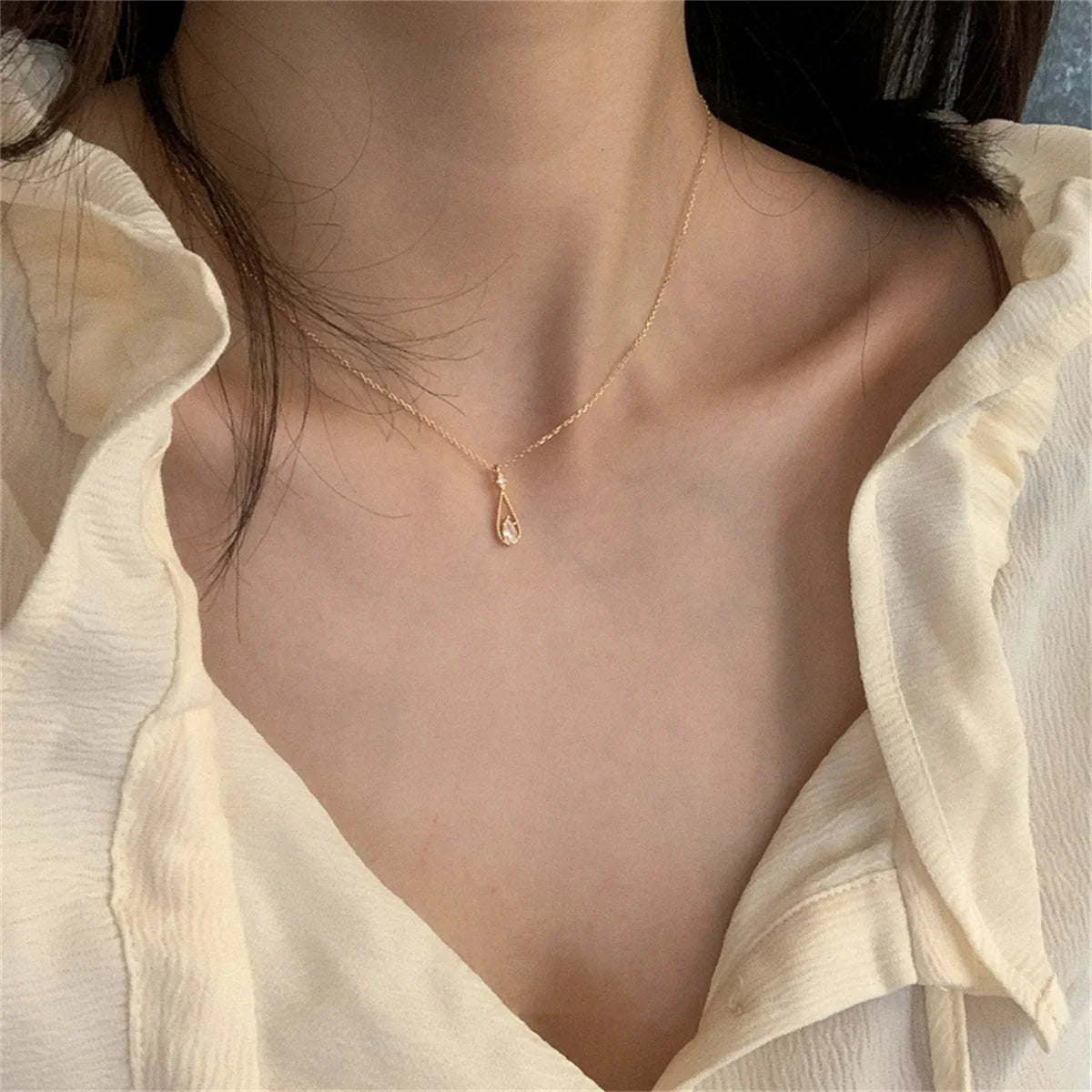 Vintage Glänzende Zirkon Wasser Tropfen Anhänger Halskette Für Frauen Minimalistischen Waterdrop Schlüsselbein Kette Choker Hochzeit Schmuck