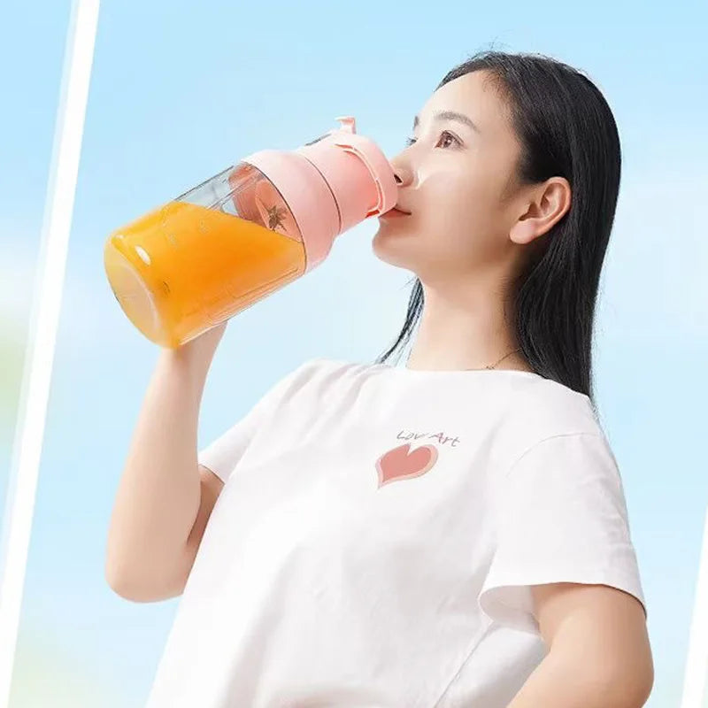 Tragbarer Mixer, Smoothie-Maker, Mini-Mixer, wiederaufladbar über USB, starke Schnittleistung mit scharfen Klingen für Reisen