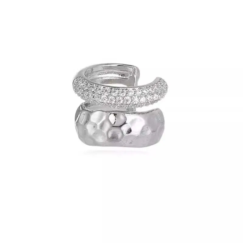 Modischer Zirkon Doppelschicht-Ohrclip Ohne Piercing 2026 Trendiger Punk Einzigartiger Metall Geometrischer Ohrclip für Damen Schmuck