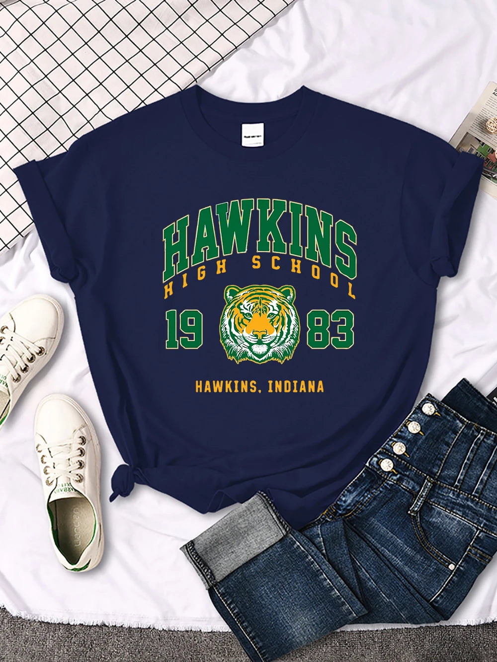 Hawkins High School 1983, bedrucktes Damen-T-Shirt, neue Harajuku-T-Shirts, Street-Fashion, Streetwear, lässige Rundhalsausschnitt-Kleidung