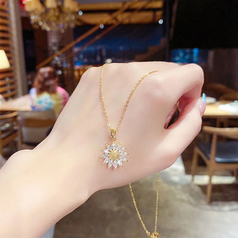 Neue Trendy Zirkon Kristall Anhänger Edelstahl Halskette Für Frauen Koreanische Mode Weibliche Sexy Schlüsselbein Kette Schmuck Großhandel
