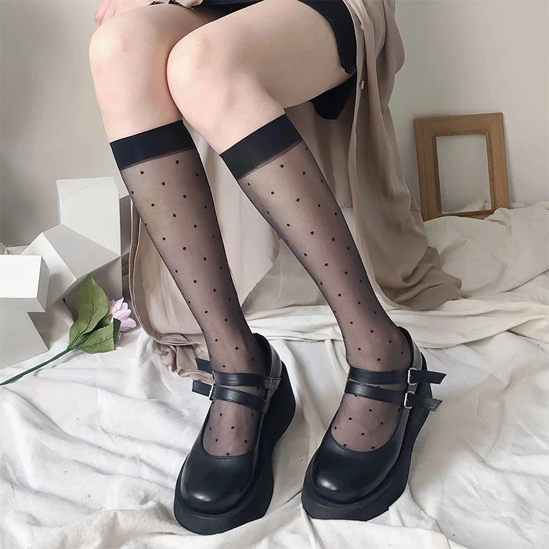 1/2/3/5 Paar gepunktete Wadensocken, modische kniehohe Socken im College-Stil, Damenstrümpfe und Strumpfwaren