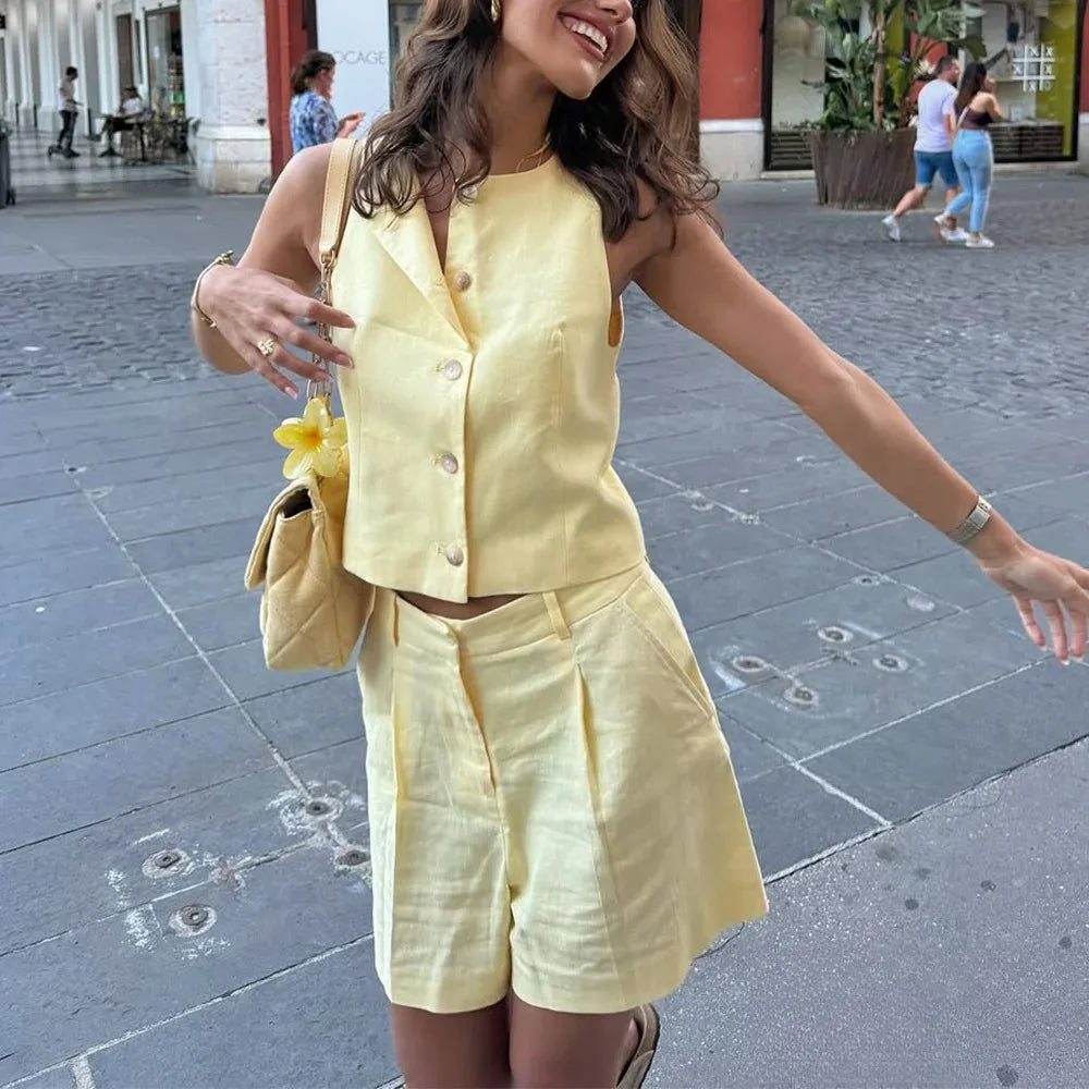 KONDALA Casual Chic Butter Gelb Frauen Anzug Solide Oansatz Taste Ärmelloses Top Zipper Gerade Shorts Mode 2025, Sommer Sets