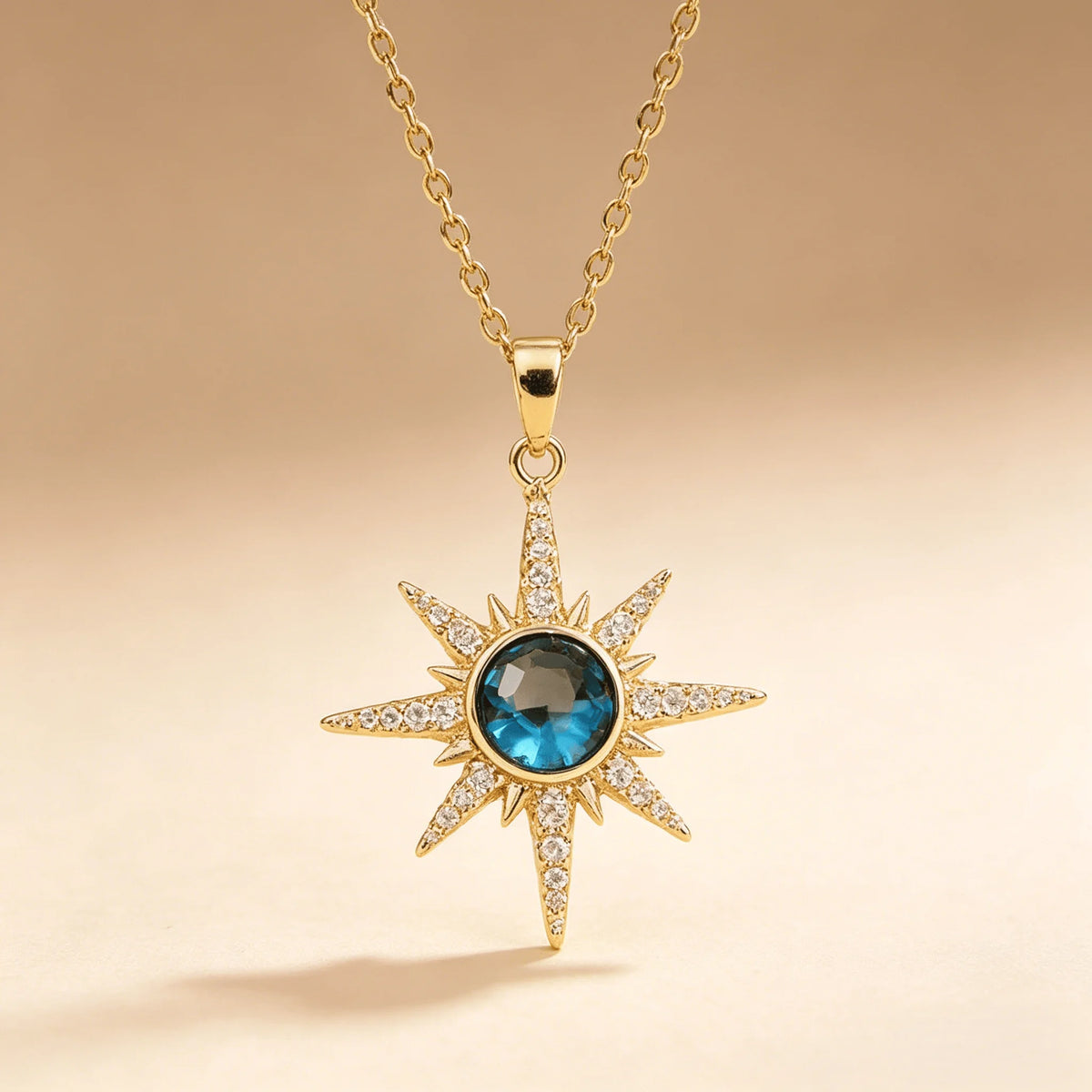 Neue Personalisierte Kreative Hochwertige Halskette für Frauen, Nischen-Luxus Achtzackiger Stern-Anhänger Schmuck, Geschenkidee