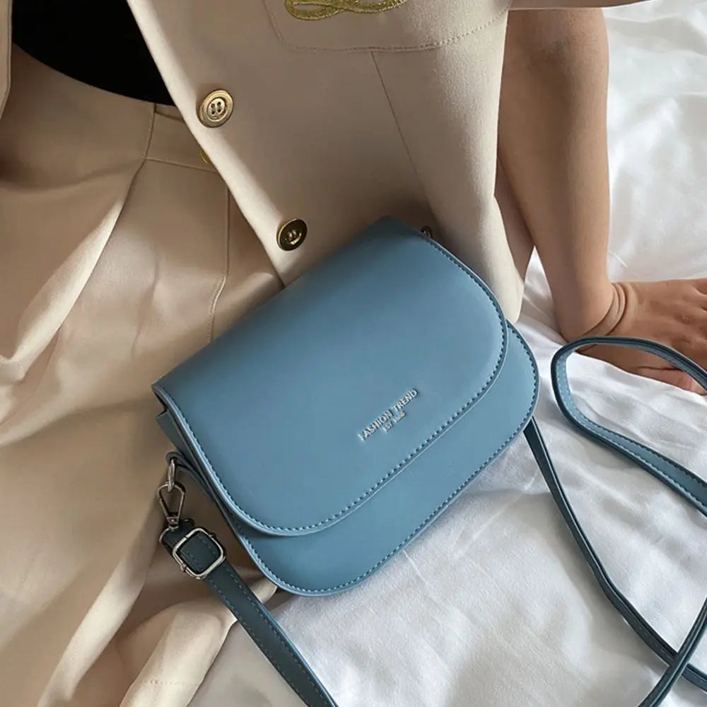 Trendy Sattel Schulter Tasche Frauen PU Leder Umhängetasche Einfache Feste Farbe Klappe Umhängetasche Mode Handtaschen Beutel