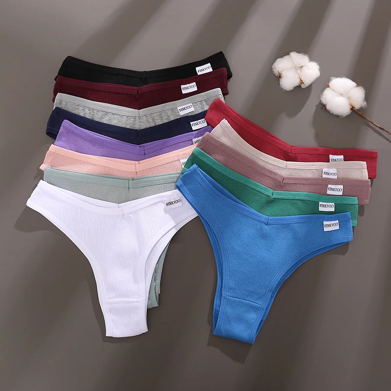 FINETOO Brasilianische Höschen Frauen Baumwolle Unterhose M-XL Sexy Low-Rise Unterhosen Damen Einfarbig Bikini Höschen Dessous 2022