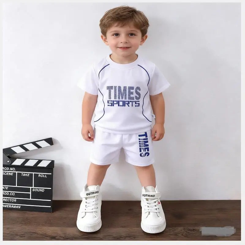 2026 Neues Kinder-Set für Jungen: Sommerliches, schnell trocknendes Sport-Set mit Buchstaben-Print, Kurzarm-Shirt und Shorts, 1-12 Jahre
