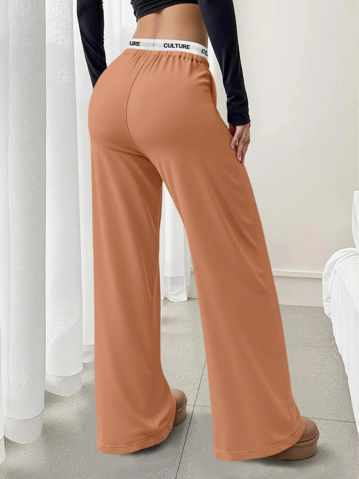 Damen-Jogginghose mit weitem Bein, 4 Farben, elastische Taille, „KULTUR“-Bund, bequeme Freizeithose