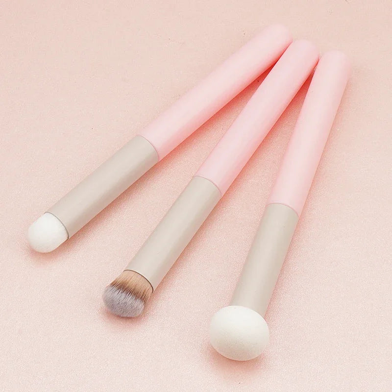 Schwamm Concealer Make-Up Pinsel Lippenstift Lippen Pinsel Weiche Puderquaste Nass Trocken Verwenden Gesicht Konturierung Blending Make-Up Pinsel Werkzeuge