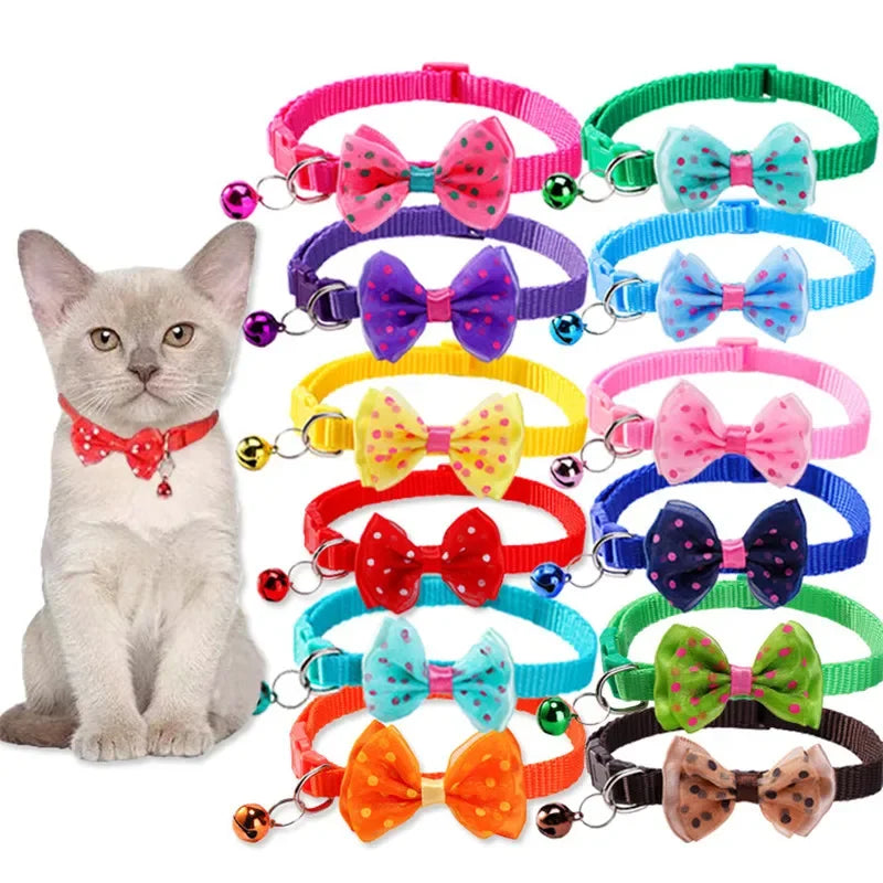 Modisches Schleifenhalsband für Hunde und Katzen, weiches und bequemes Haustierzubehör-Set mit Glocke, universelles Halsband für Katzen und Hunde.