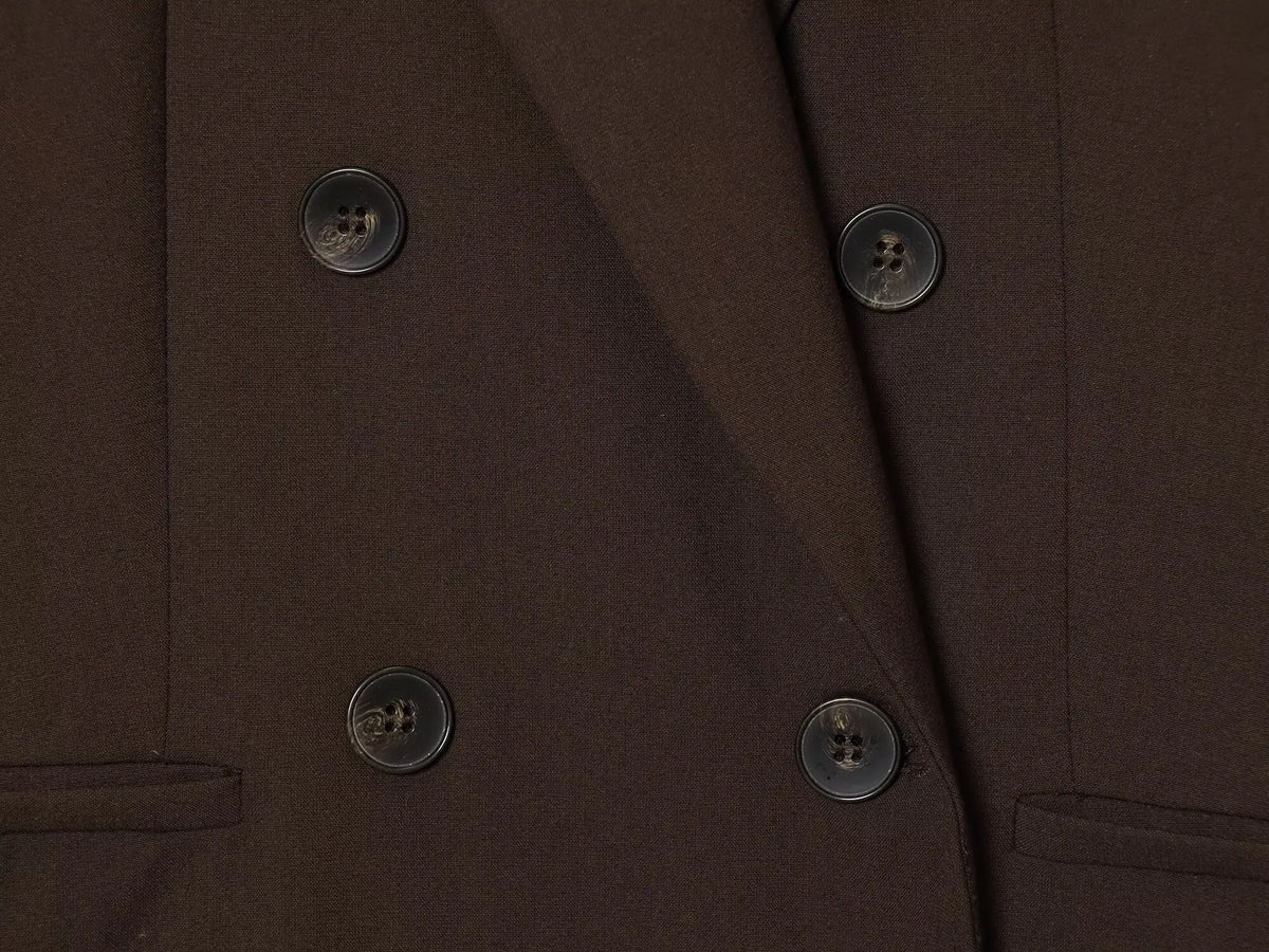 ETJ 2025, neue Mode für Damen, alle mit zweireihiger Maillard-Anzugjacke mit Schulterpolstern und passender Anzughose