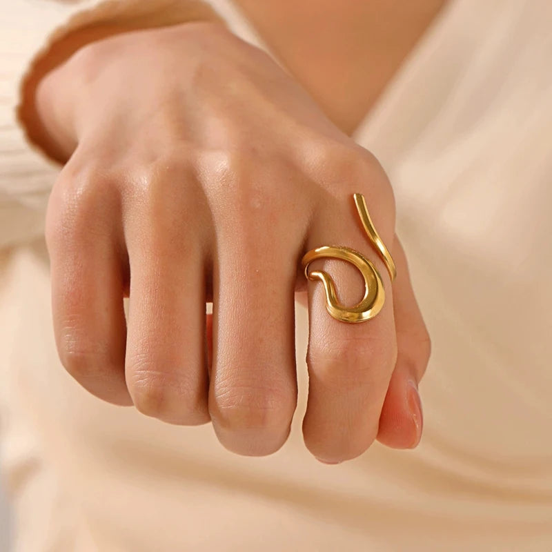 Offener Ring mit Edelstahllinie für Frauen, exquisiter einfacher unregelmäßiger Zeigefingerring, lässiger Punk, vielseitiger lässiger Schmuck, Geschenk