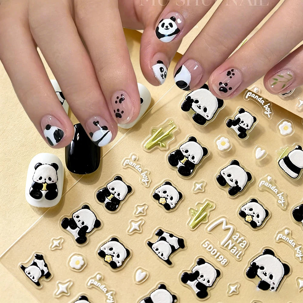 5D Soft-Relief Panda Nagelkunst-Aufkleber, Niedliche Cartoon-Pandabären, die Bambus essen, Selbstklebende Slider, Chinesische Panda-Nageldekorationen