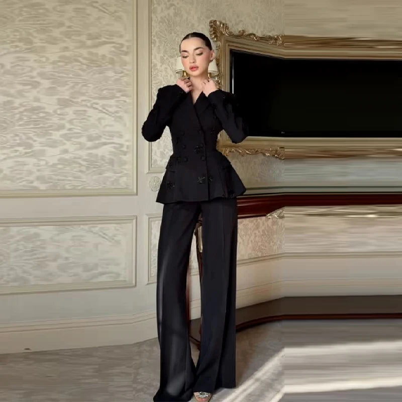 Eleganter Damen-Blazer mit Perlenstickerei, schmal geschnitten, mit breiten Schultern, einfarbiges, lässiges Oberteil und bequeme, weit geschnittene Hose, zweiteiliges Set