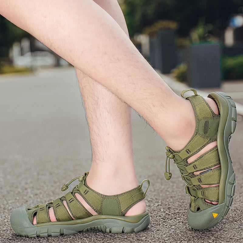 Sommerliche, hochwertige, rutschfeste Strandschuhe für Herren, modische Turnschuhe, Herren-Wandersandalen, Outdoor-Leder-Bergsteiger-Reiseschuhe