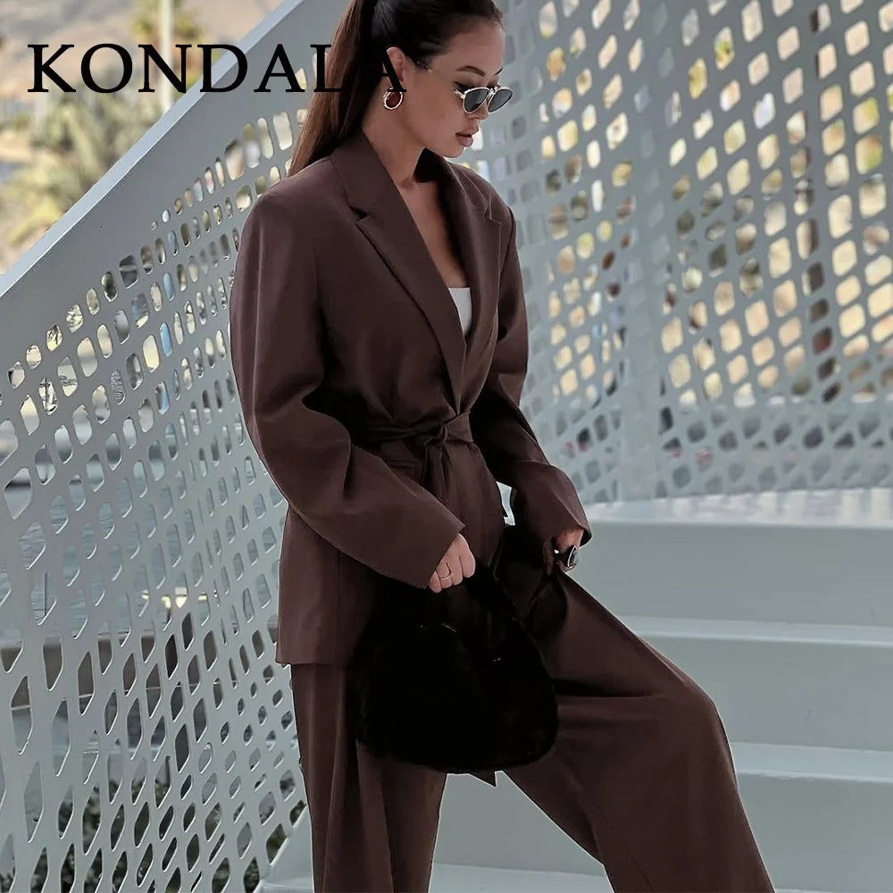 KONDALA 2026 Frühling Eleganter Brauner Damenanzug für Büro, Modischer Lässiger Blazer mit Gürtel, Oversized Shrug, Schicker Reißverschluss, Lange Hose