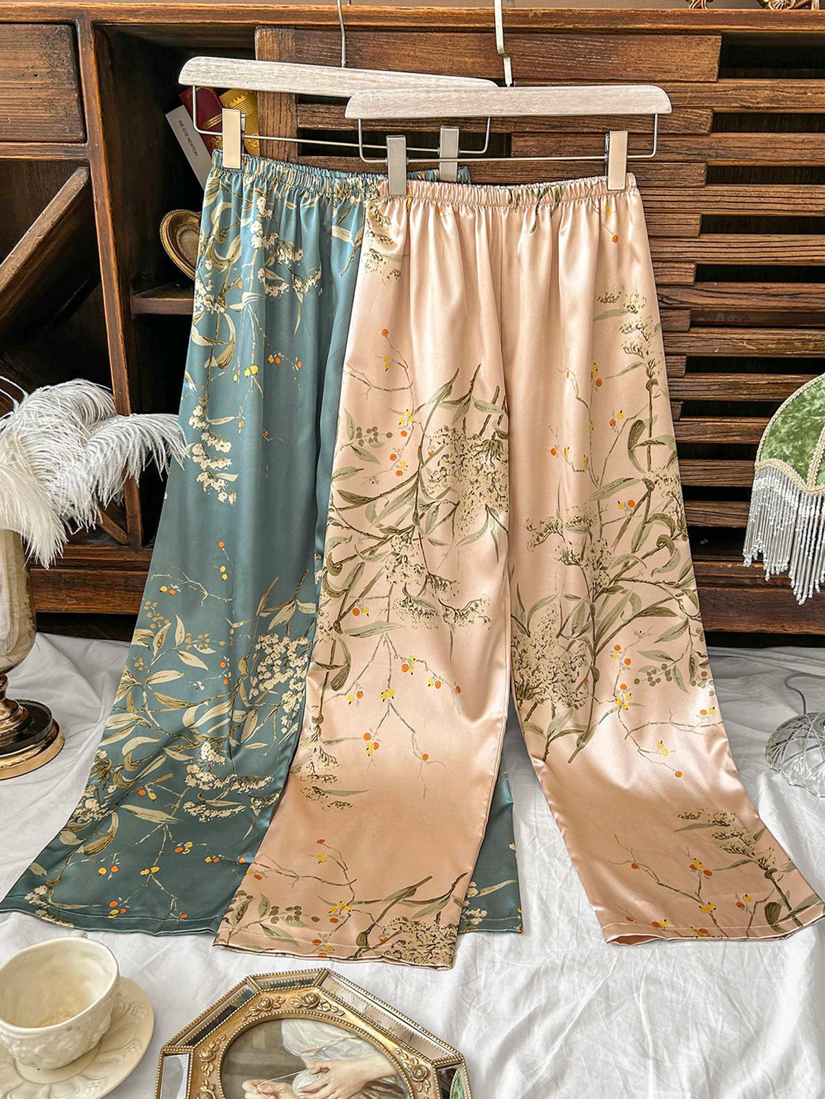 Damenhose, elastische Taille, Vintage-Blumenmuster, Pflanzendruck, elegant, bequem, 2025, Neuankömmling, dünne Hose, stilvoll, entspannend, Zuhause