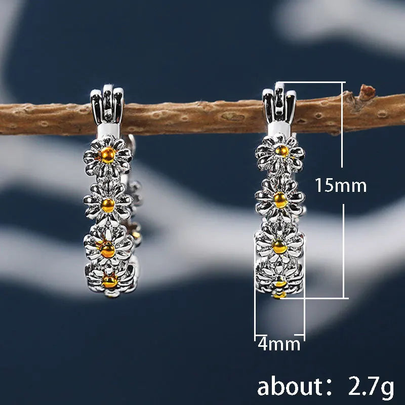 CAOSHI Zarte Gänseblümchen-Creolen für Damen, Alltagstaugliches Accessoire, Eleganter Blumenschmuck für Frauen, Schickes Geschenk, Großhandelsartikel