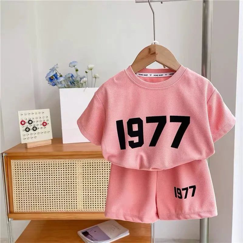 1 2 3 4 Alter Kurzarm Outfits Kinder Sommer Mode T-shirt Shorts Anzüge Kinder Einfarbig Lose Beiläufige Kostüm Baby 2 stück Sets