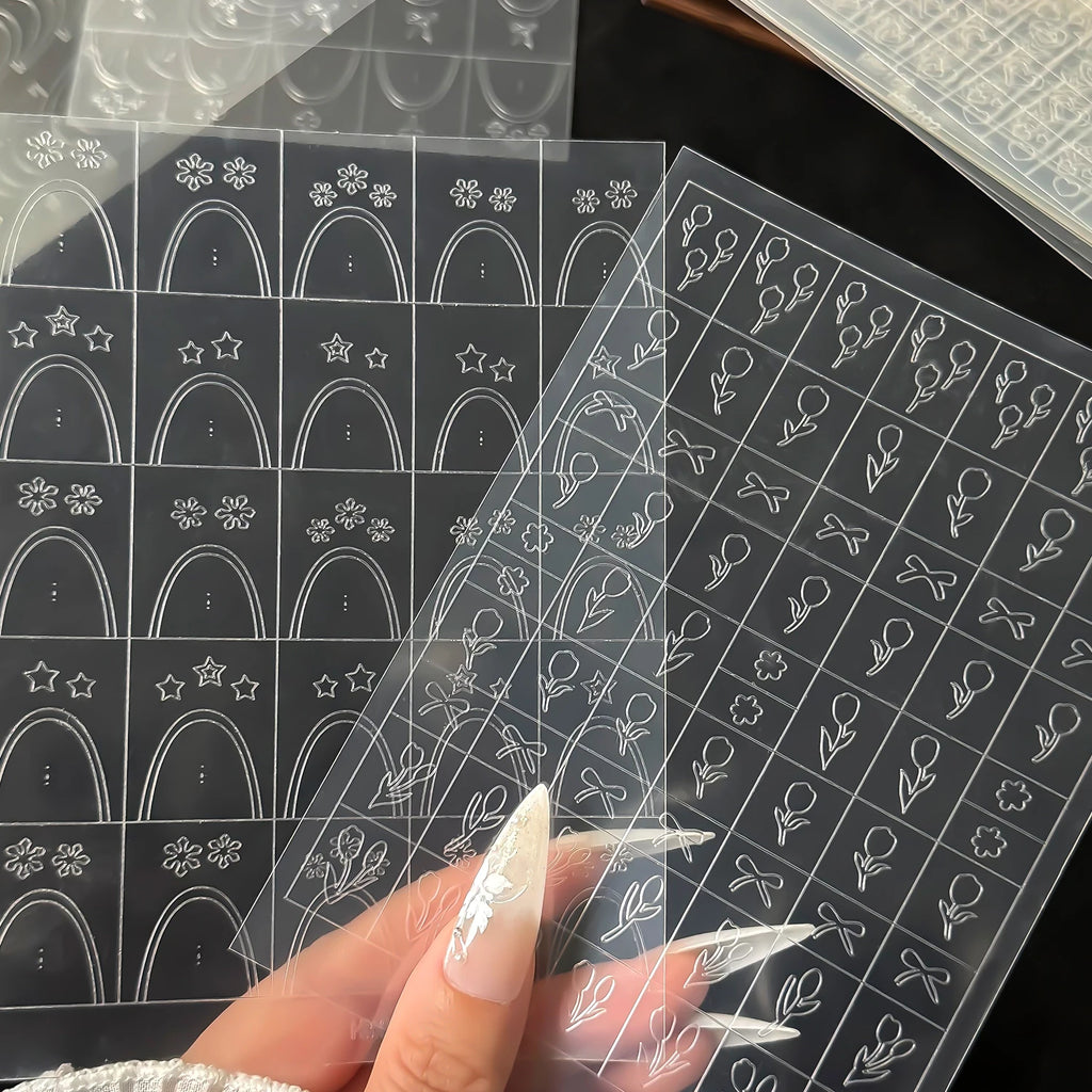 Neue Nagelaufkleber mit mehreren Designs, Schmetterlings- und Blumenmuster, transparent, sprühlackiert, wiederverwendbare PET-Nagelaufkleber für Klebeschablonen